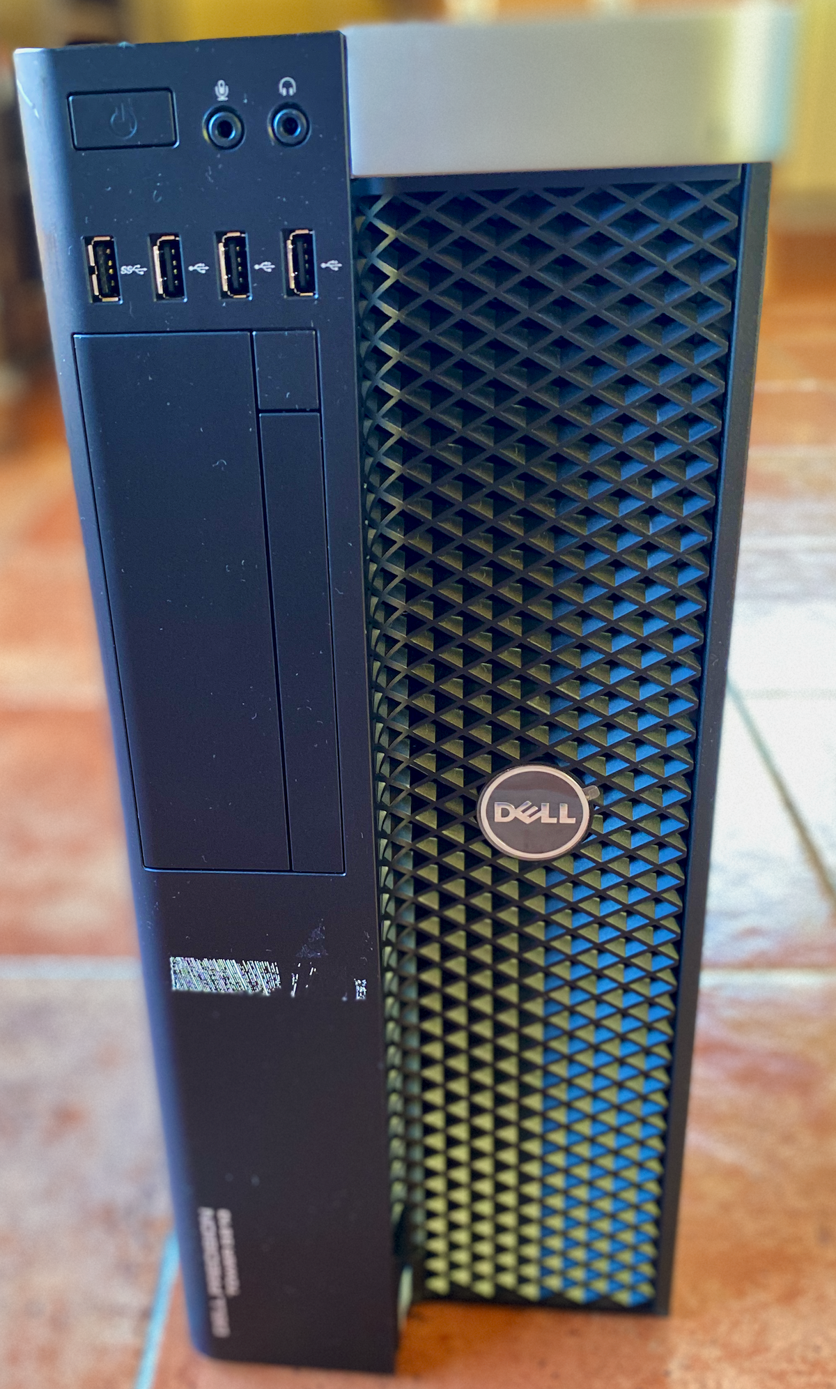 dell_5810_01.png